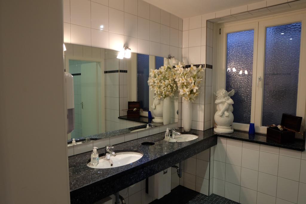 Hotel Zum Weissen Ross Винзен Экстерьер фото