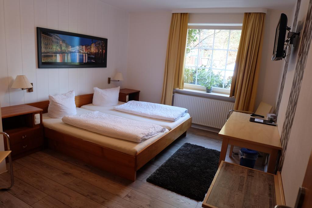 Hotel Zum Weissen Ross Винзен Номер фото